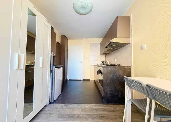 Kamienna Urban Comfort By Bookinghost *